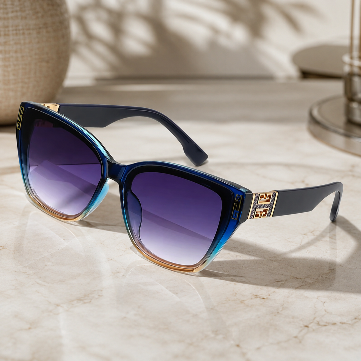 Aurelia Shades