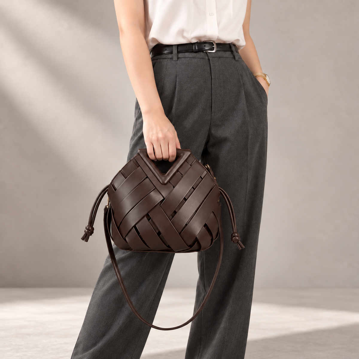 Rosette Woven Bag